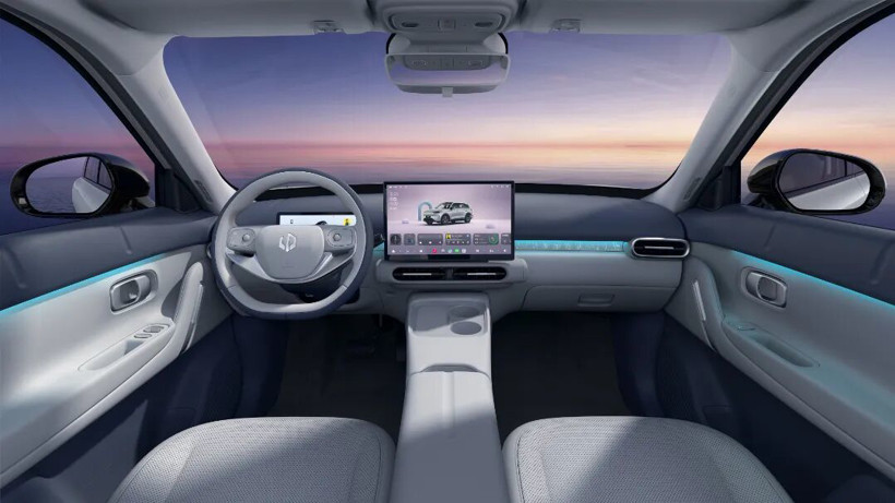 内饰越级、智驾拉满，零跑A10打响开年第一枪