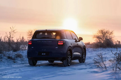 内饰越级、智驾拉满，零跑A10打响开年第一枪