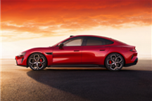 小米揭秘新一代SU7赤霞红配色：用精湛工艺还原破晓霞光