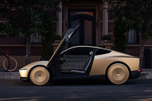 谁为刚下线的Cybercab掌舵？