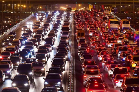 这个春节，终于可以不用抢充电桩了