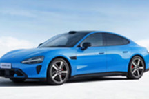 小米SU7升级机械门把手并配门锁备用电源