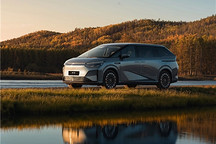 小鹏汽车2月交付新车15256台