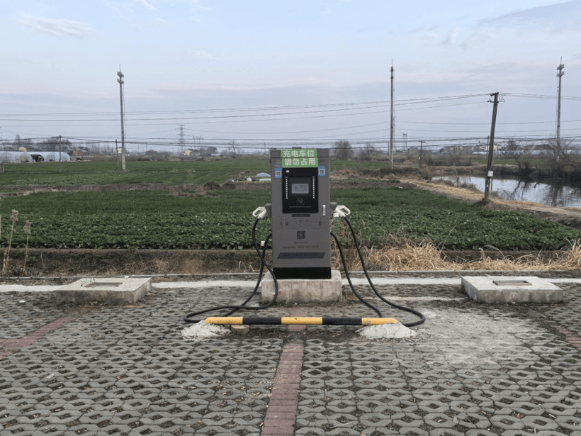 开电车回村过年，成了全村的笑话？