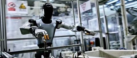 小米机器人已在汽车工厂“实习”，网友：不用催雷总打螺丝了