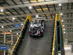 比亞迪仰望U8挑戰(zhàn)天門山臺階，3月5日揭曉技術(shù)細節(jié)！