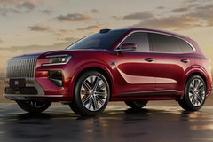 極氪8X動力系統(tǒng)公布 搭載三電機千匹馬力 配備315mm寬胎