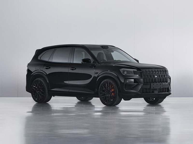 极氪8X动力系统公布 搭载三电机千匹马力 配备315mm宽胎-图2