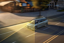 2026年车圈两会提案：当“制度供给”追不上技术狂飙