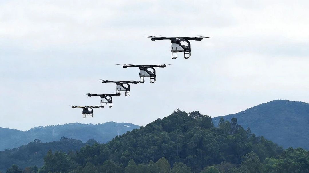 小鹏汇天陆地航母飞行器批量试产下线