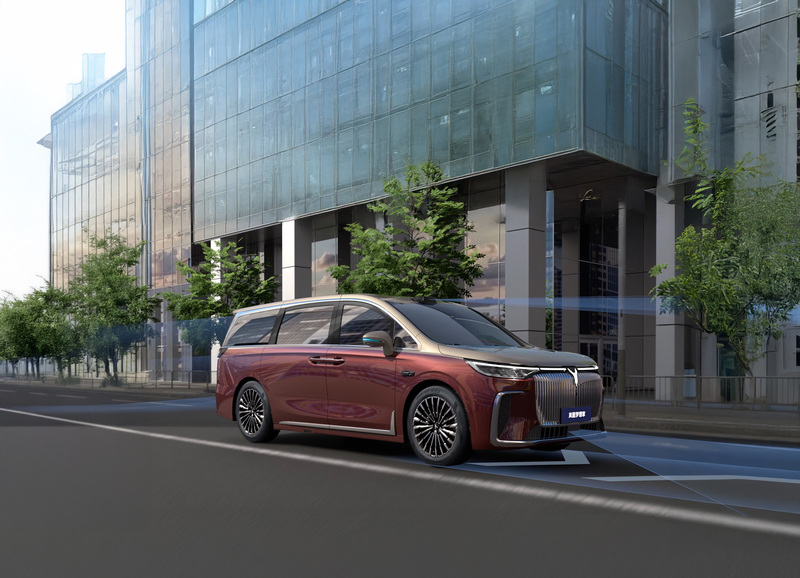 岚图梦想家OTA重磅升级：华为乾崑智驾ADS V4.1满血登场