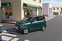 第五代宏光MINIEV开启预订 与国漫IP“奶龙”联名