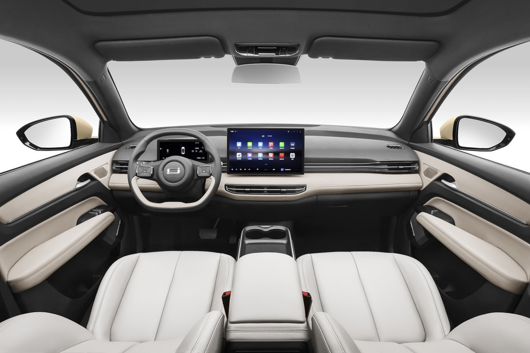 7.98萬(wàn)-11.99萬(wàn) 2026款奔騰悅意03上市