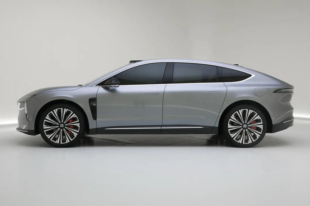 李斌又搞到钱了，但这次不一样