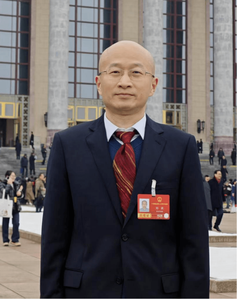 2026两会 | 中国信科刘武建言：加快“光纤上车”，破解智能网联带宽焦虑