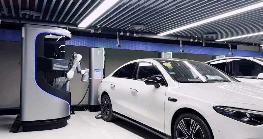 梅賽德斯-奔馳聯(lián)合非夕科技推出汽車自動充電新范式