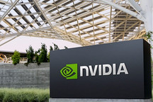 英伟达2026财年营收2159亿美元，同比增长65%