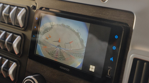 戴姆勒卡车北美公司推出全新外部摄像头系统 实现360度全方位视野