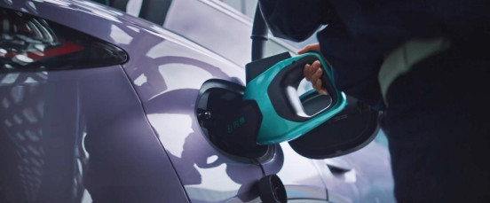 710km长续航+闪充，宋Ultra EV开启纯电最佳打开方式，预售15.5万起