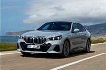 246.3万辆！宝马稳坐全球豪华车榜首 但中国市场跌麻了