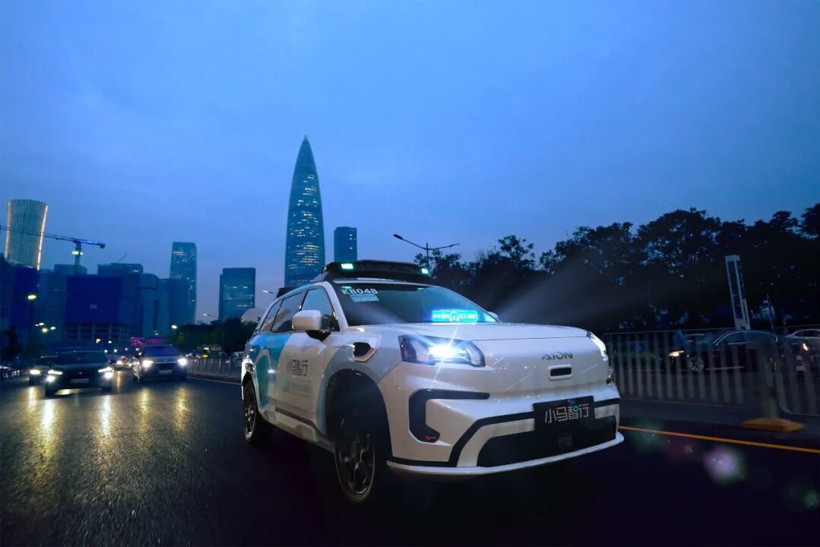 中国Robotaxi，与特斯拉、Waymo终有一战