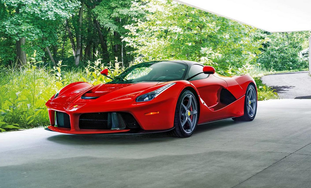 法拉利發(fā)布Amalfi Spider敞篷跑車