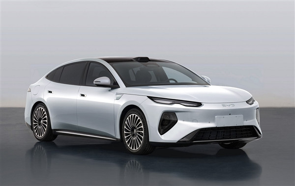 高度還原概念車(chē) 比亞迪旗艦海豹08申報(bào)：二代刀片閃充9分鐘滿血