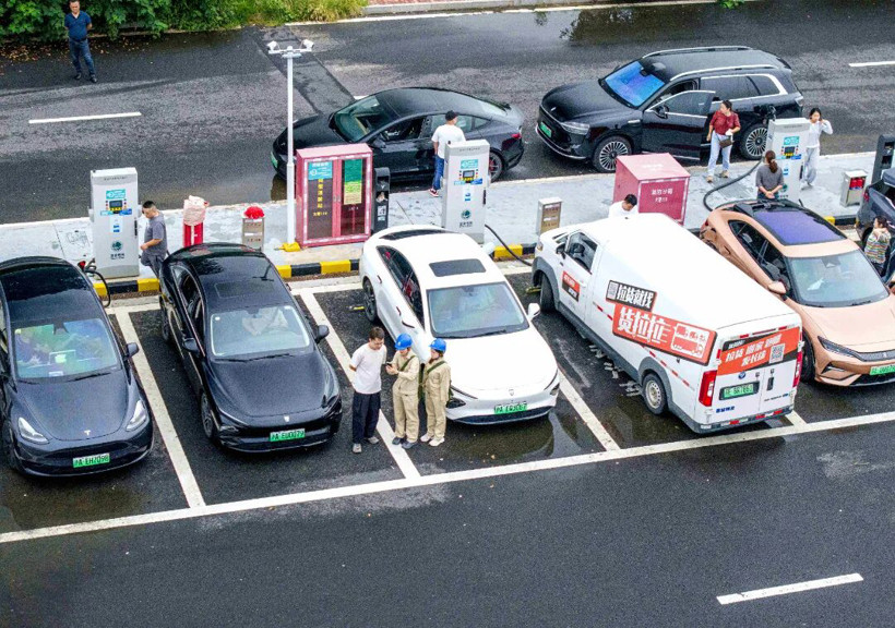 油車車主終于承認(rèn)羨慕電車車主了