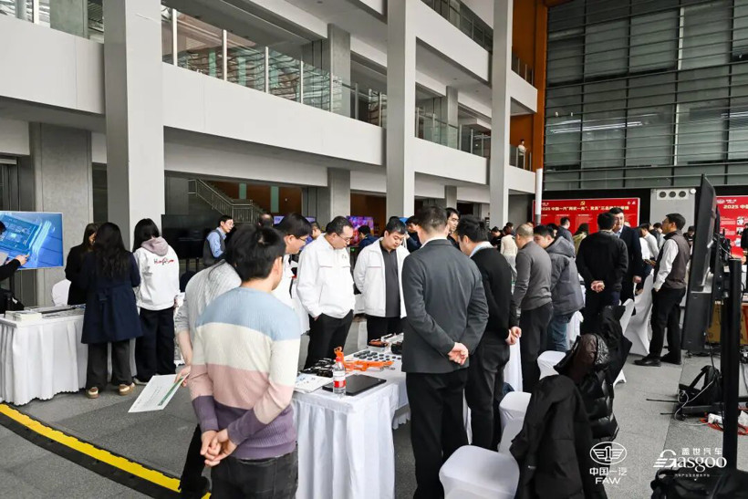 圓滿落幕 | 走進(jìn)紅旗“探索移動新境”前瞻技術(shù)展