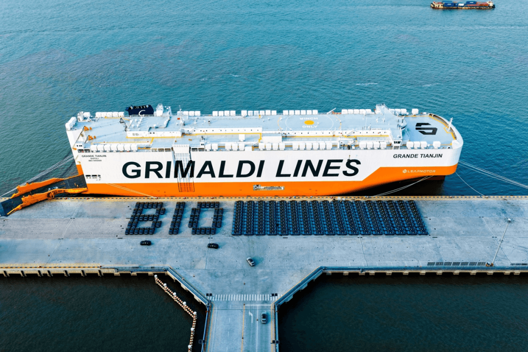 零跑2025，全年盈利5.4億元