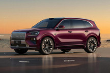 新公路之王来了！极氪8X预售37.68万起 900V高压架构+三电机