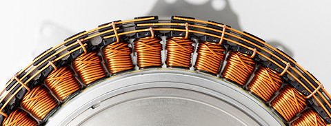 三菱电机拟向富士康出售汽车零部件子公司50%股权