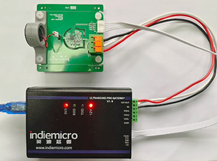 英迪芯微打破国外垄断！中国首款集成高精度温度传感器的无变压器倒车雷达芯片iND24003，重构行业格局!