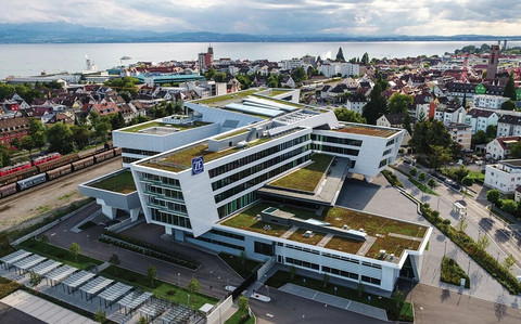 采埃孚2025年财报：息税前利润17亿欧元，利润率提升至4.5%