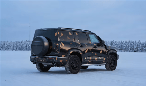 吉利方盒子登場！首款A(yù)I全地形硬核SUV定名“銀河戰(zhàn)艦700”