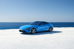 小米SU7限时改配今晚截止，卡布里蓝特别版轮毂亮相！