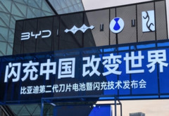 2026年，车圈终于流行卷技术了？