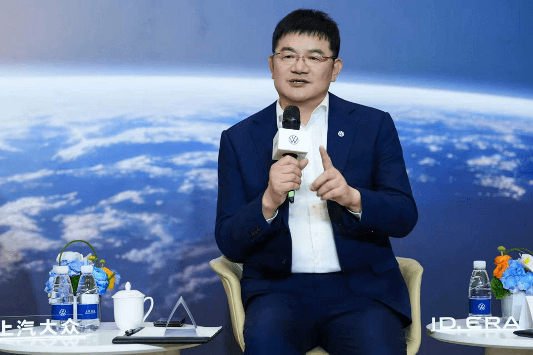 重倉(cāng)入局增程，五問(wèn)上汽大眾：后來(lái)者如何突圍？