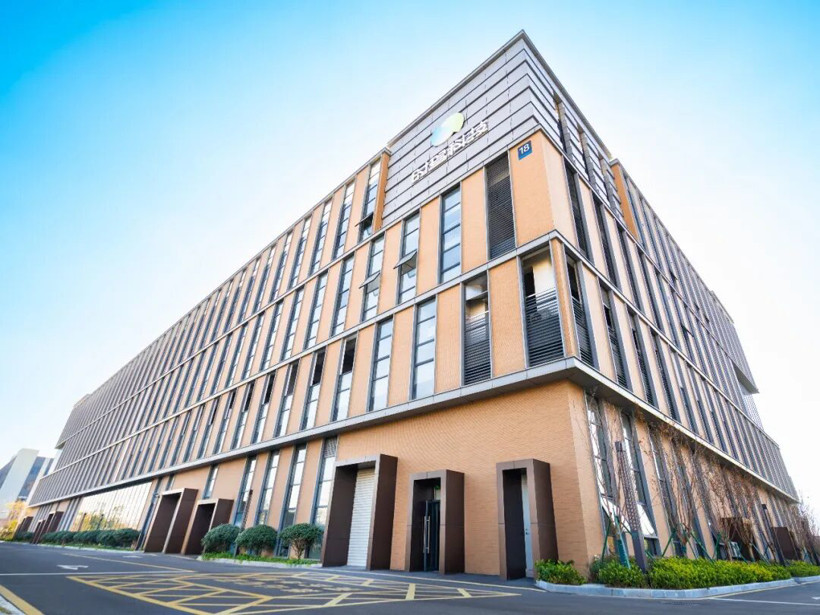 時駕科技平湖工廠開業(yè)，全主動懸架等多款產(chǎn)品齊發(fā)