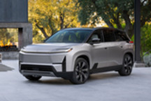 多维度进化 全新丰田汉兰达纯电版新车图解