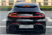 小米YU7 GT实车亮相：终于用上一个YU7车主羡慕的功能