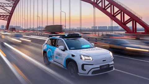 小马智行发布2025年财报：Robotaxi收入翻番