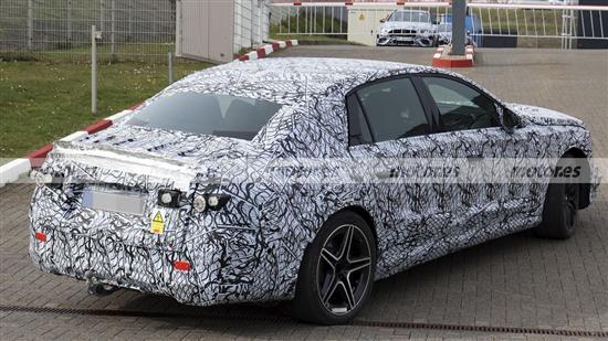 或2028年發(fā)布 AMG純電E級轎車諜照曝光