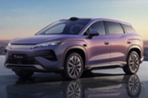 比亚迪宋Ultra EV上市 售价15.19-17.99万