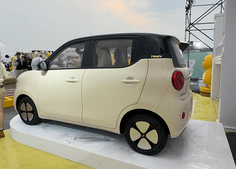 置换补贴4.28万起 五菱第五代宏光MINIEV上市