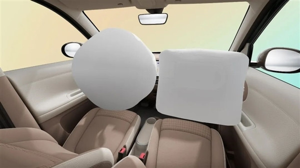 微型代步車之王煥新！新一代五菱宏光MINIEV上市：4.48萬起