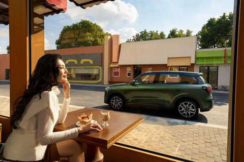 零跑夯爆了！A10售6.58万元起，把激光雷达打到8万级