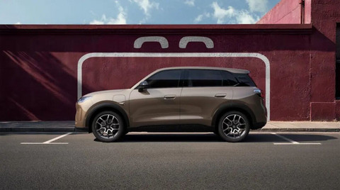 零跑夯爆了！A10售6.58万元起，把激光雷达打到8万级