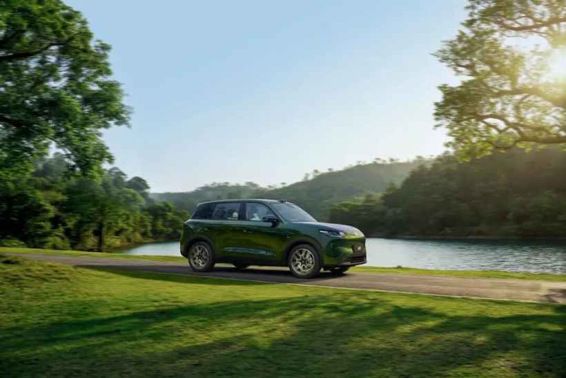 零跑夯爆了！A10售6.58萬元起，把激光雷達(dá)打到8萬級