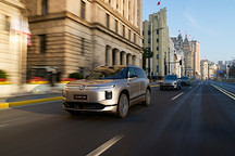 款款皆“满配”！上汽大众“增程新王”ID. ERA 9X预售32.98万元起